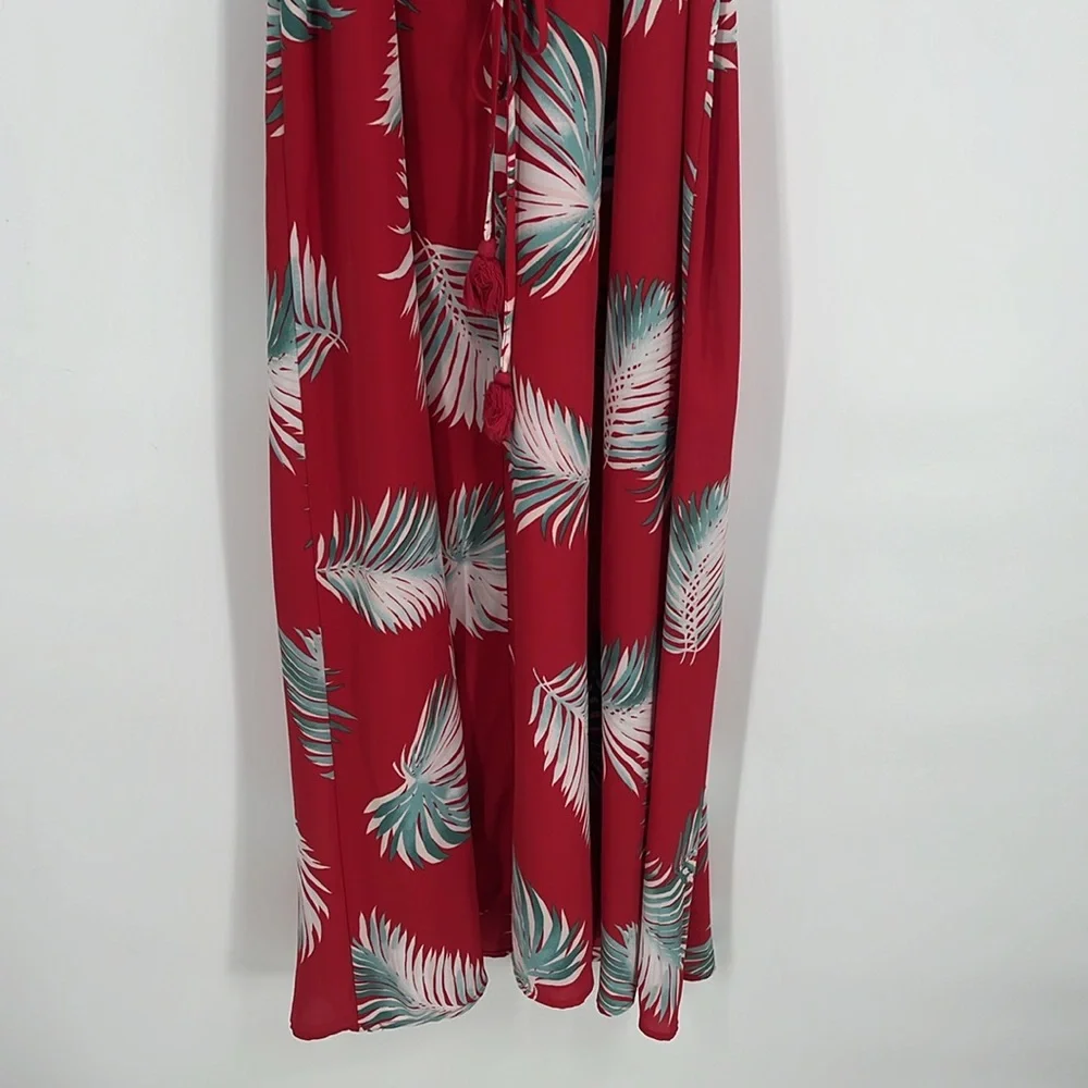Forever 21 Contemporary Red Tropical Print Maxi Dress Size Small